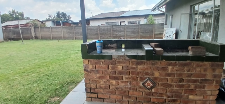 To Let 3 Bedroom Property for Rent in Meyerton Central Gauteng