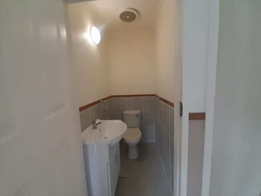 To Let 1 Bedroom Property for Rent in Henley on Klip Gauteng