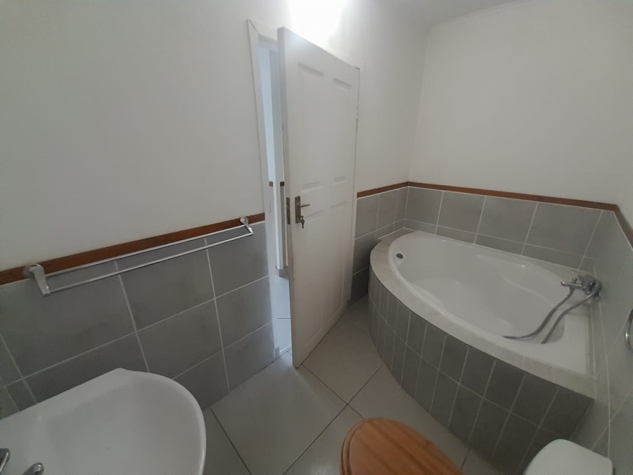 To Let 1 Bedroom Property for Rent in Henley on Klip Gauteng