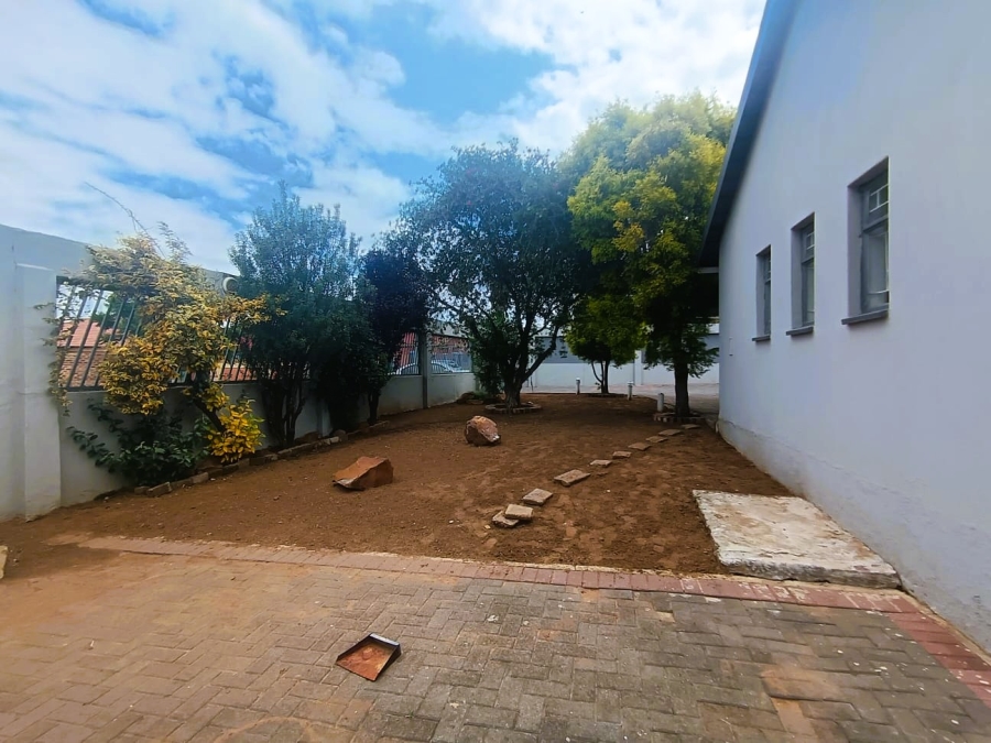3 Bedroom Property for Sale in Roshnee Gauteng