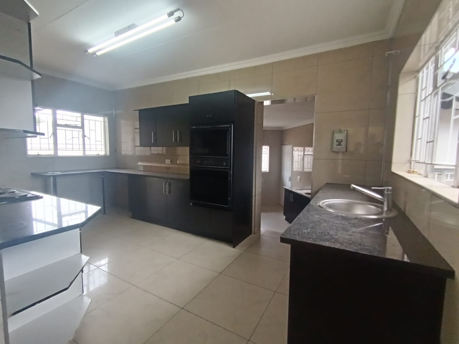 3 Bedroom Property for Sale in Roshnee Gauteng