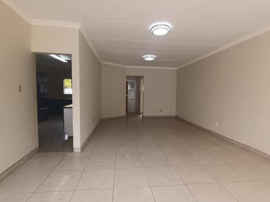 3 Bedroom Property for Sale in Roshnee Gauteng