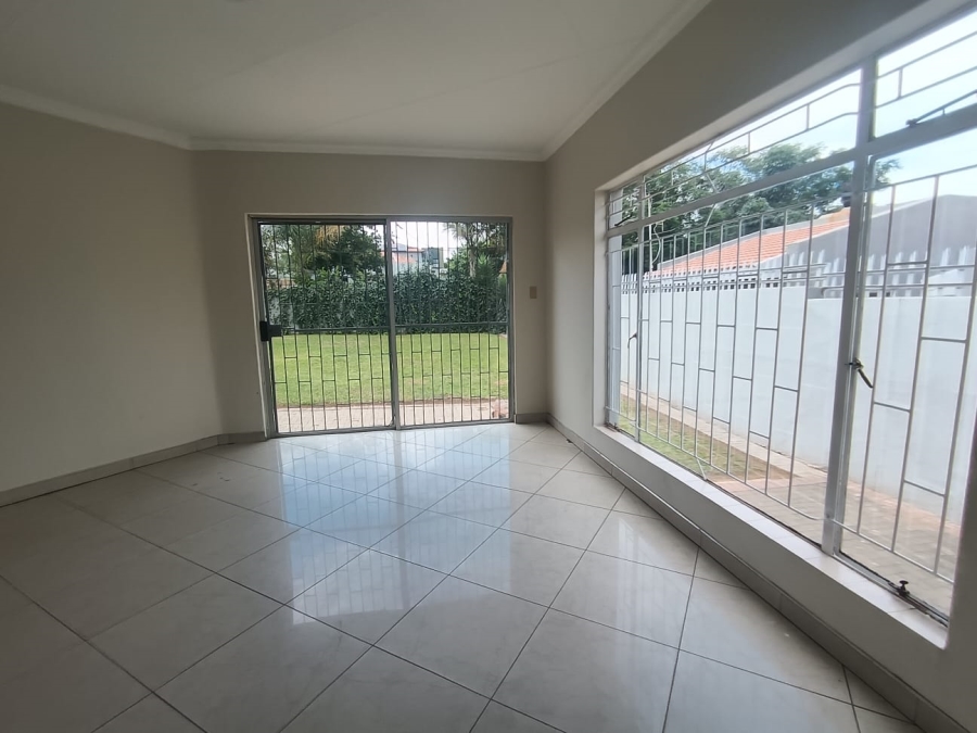 3 Bedroom Property for Sale in Roshnee Gauteng