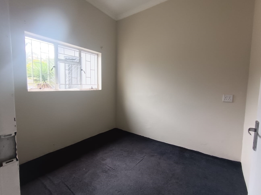 3 Bedroom Property for Sale in Roshnee Gauteng