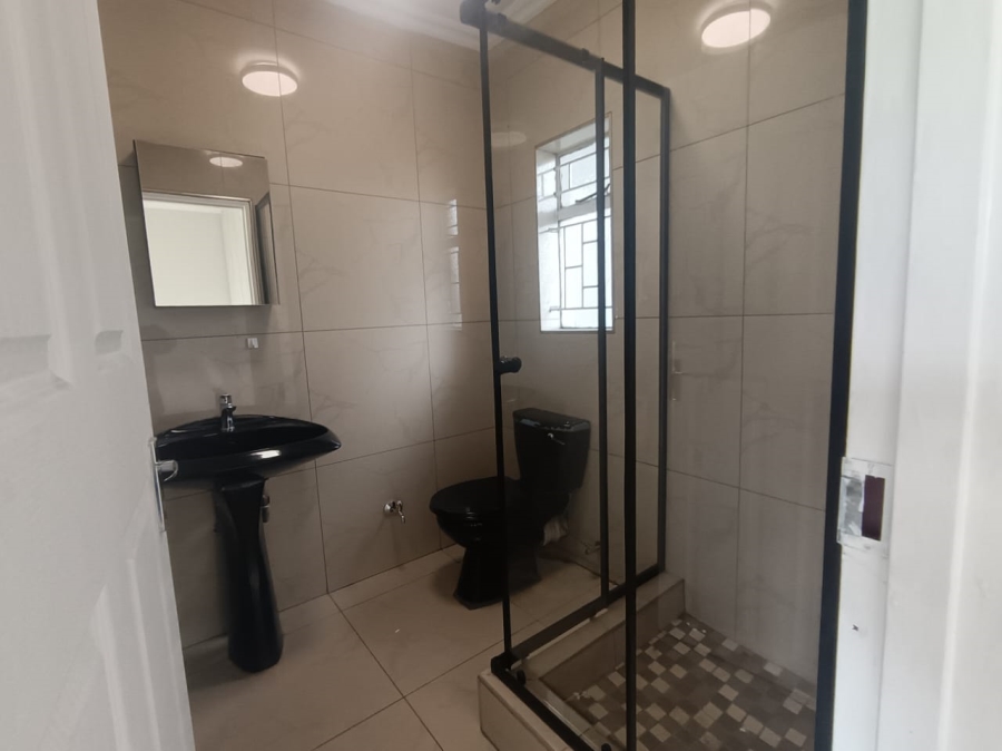3 Bedroom Property for Sale in Roshnee Gauteng