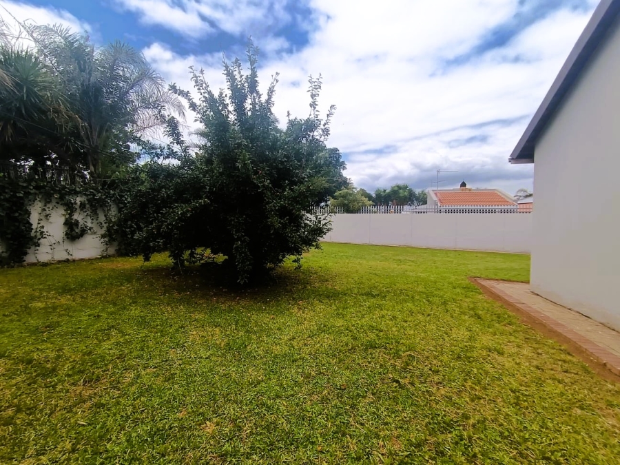 3 Bedroom Property for Sale in Roshnee Gauteng