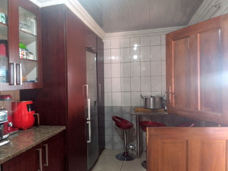 4 Bedroom Property for Sale in Kagiso Gauteng