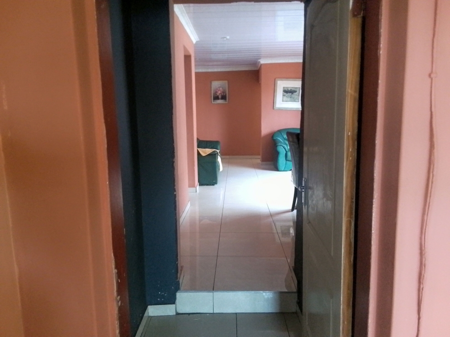 4 Bedroom Property for Sale in Kagiso Gauteng