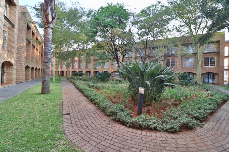 1 Bedroom Property for Sale in Hillcrest Gauteng