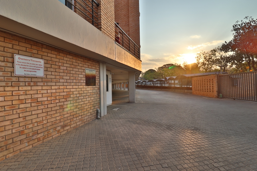1 Bedroom Property for Sale in Hillcrest Gauteng
