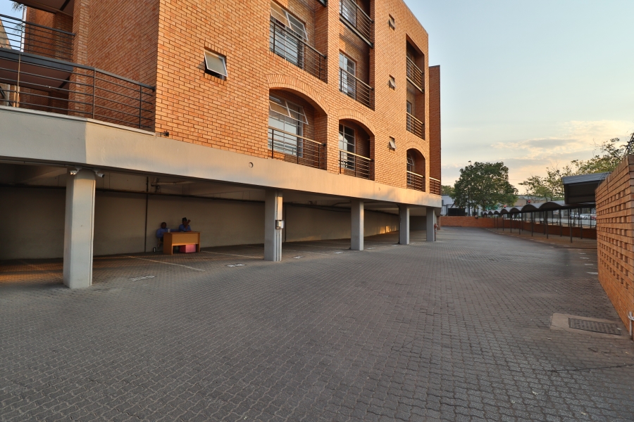 1 Bedroom Property for Sale in Hillcrest Gauteng