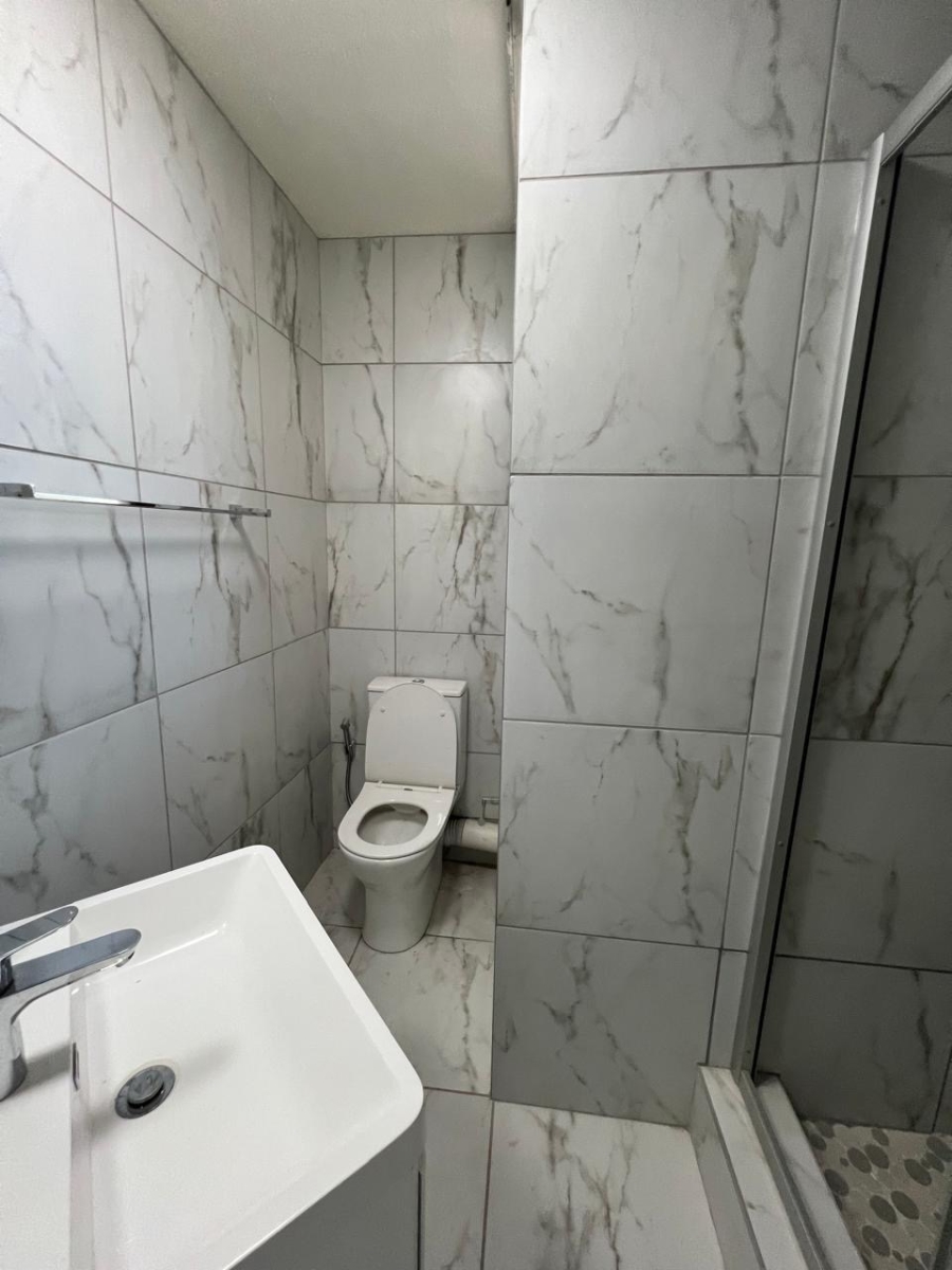 To Let 2 Bedroom Property for Rent in Victory Park Gauteng