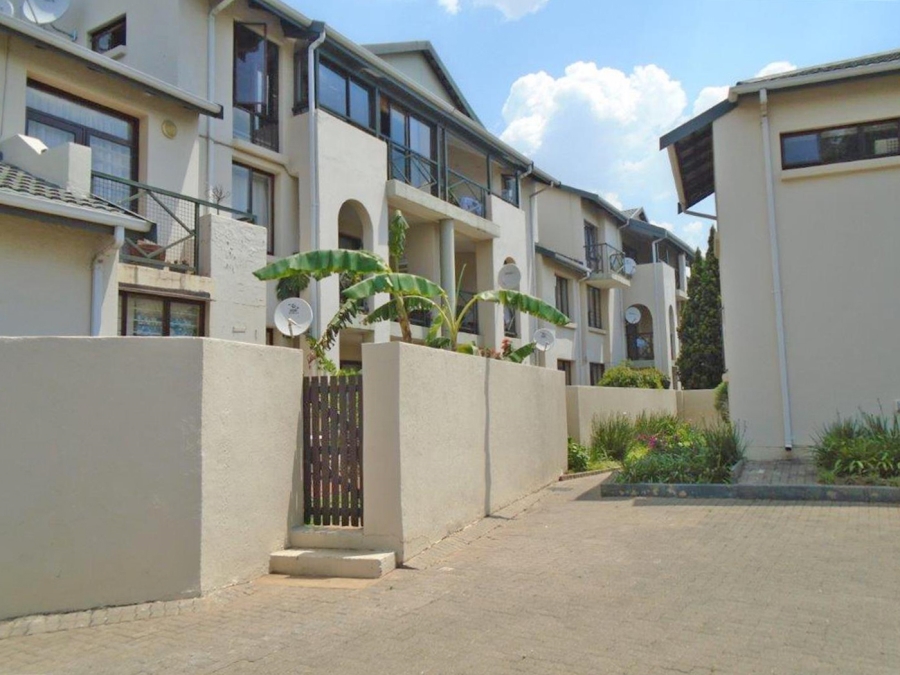 To Let 2 Bedroom Property for Rent in Victory Park Gauteng