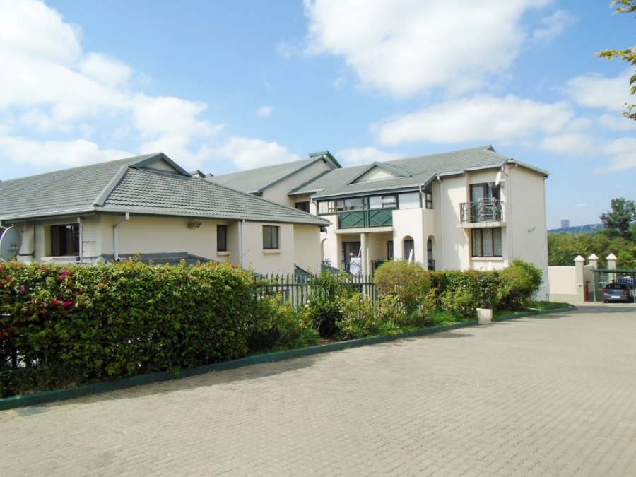To Let 2 Bedroom Property for Rent in Victory Park Gauteng