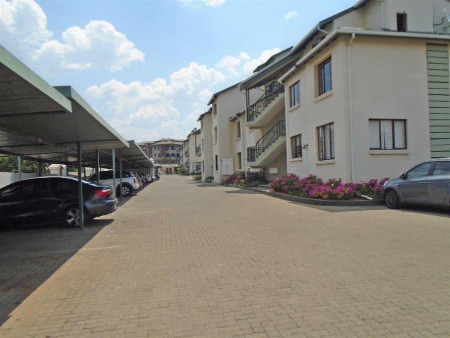 To Let 2 Bedroom Property for Rent in Victory Park Gauteng