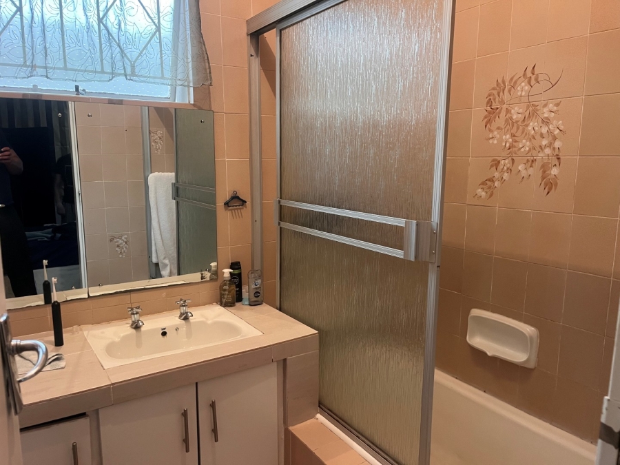 4 Bedroom Property for Sale in Sydenham Gauteng