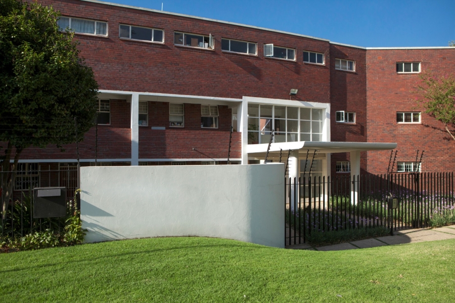 2 Bedroom Property for Sale in Waverley Gauteng