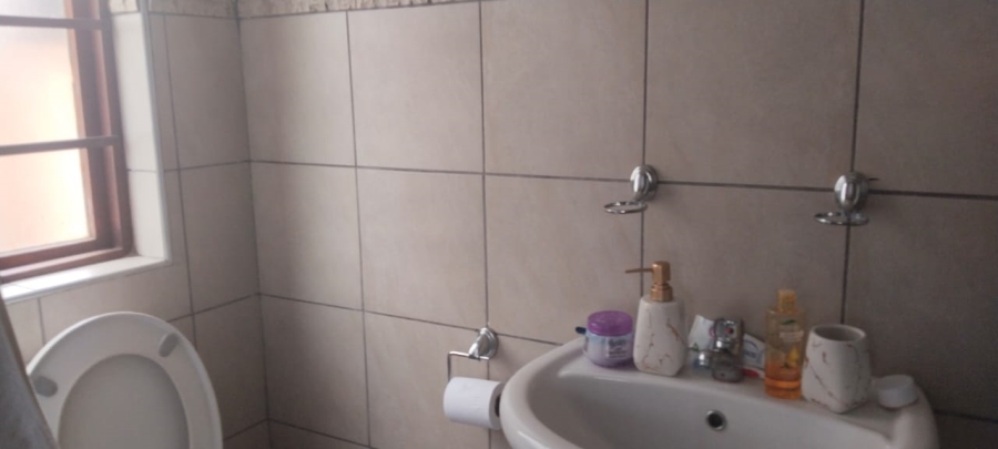 To Let 2 Bedroom Property for Rent in Willowbrook Gauteng