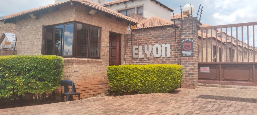 To Let 2 Bedroom Property for Rent in Willowbrook Gauteng
