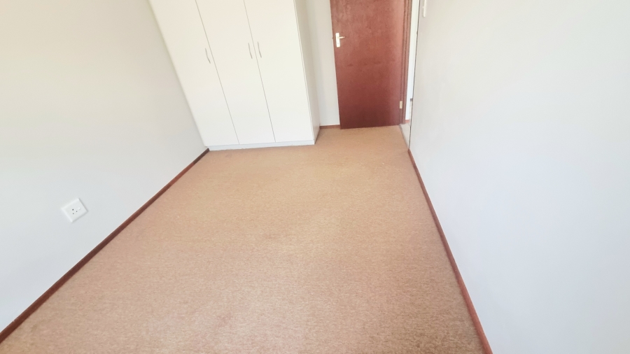 3 Bedroom Property for Sale in Noordwyk Gauteng