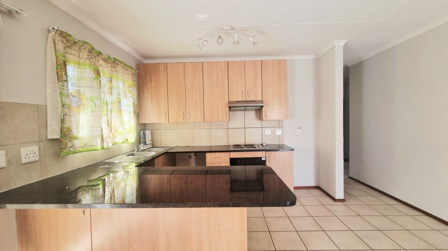3 Bedroom Property for Sale in Noordwyk Gauteng