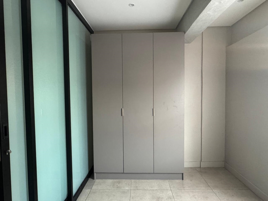 To Let 1 Bedroom Property for Rent in Sandton Central Gauteng