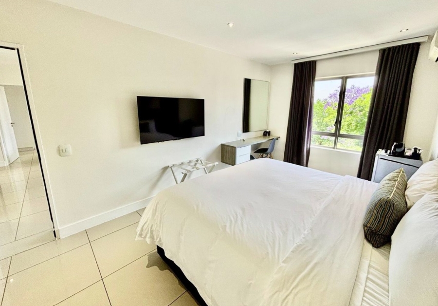 To Let 2 Bedroom Property for Rent in Rosebank Gauteng