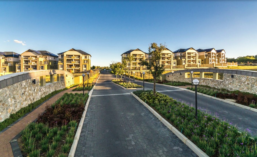 To Let 1 Bedroom Property for Rent in Waterfall Gauteng