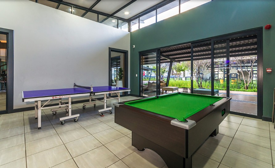 To Let 1 Bedroom Property for Rent in Waterfall Gauteng