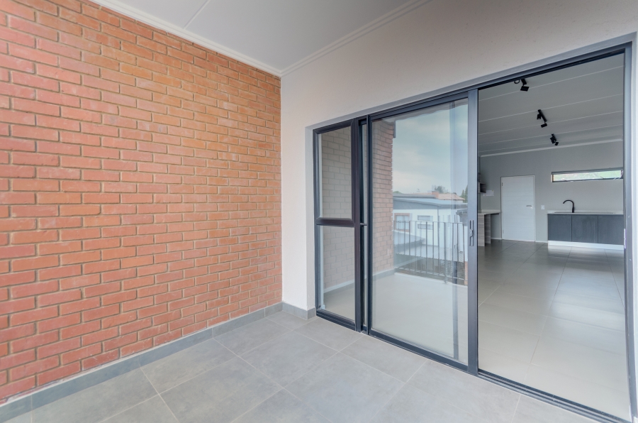 To Let 2 Bedroom Property for Rent in Bryanston Gauteng