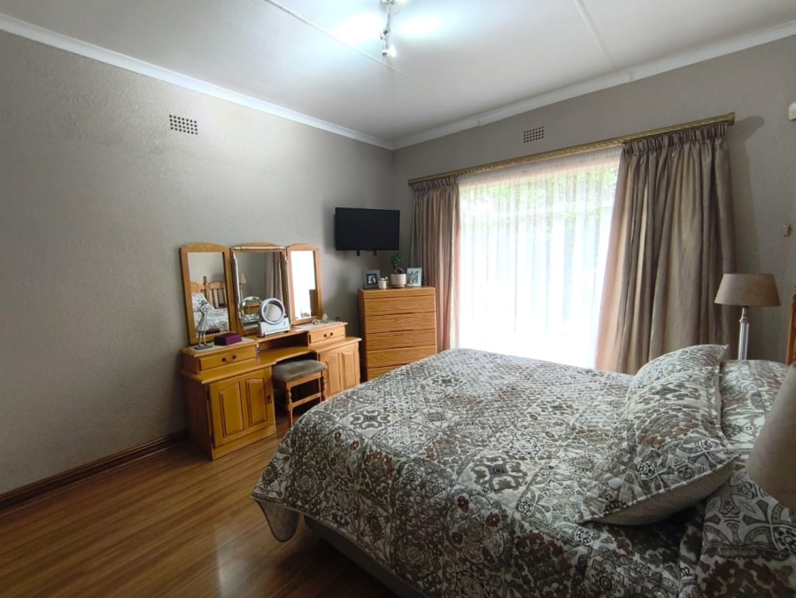 4 Bedroom Property for Sale in Randhart Gauteng