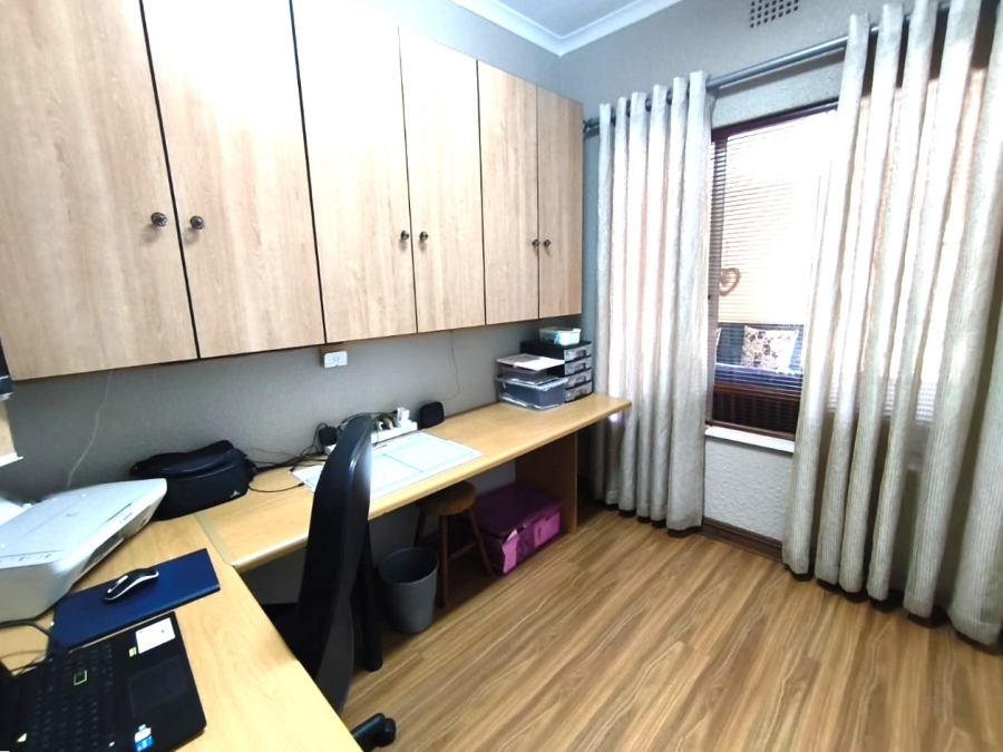 4 Bedroom Property for Sale in Randhart Gauteng