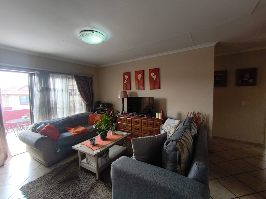 3 Bedroom Property for Sale in New Market Park Gauteng