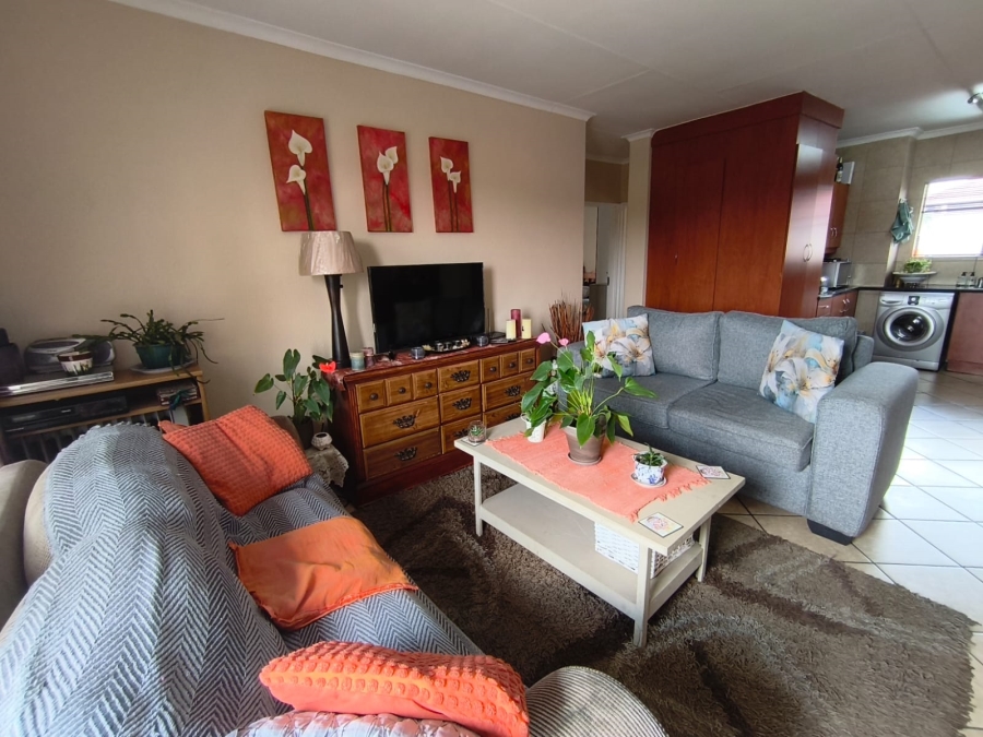 3 Bedroom Property for Sale in New Market Park Gauteng