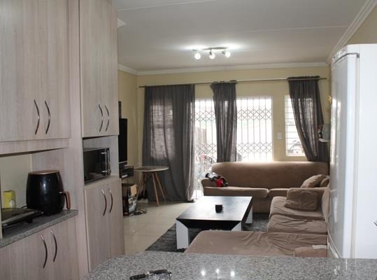 2 Bedroom Property for Sale in Mayberry Park Gauteng