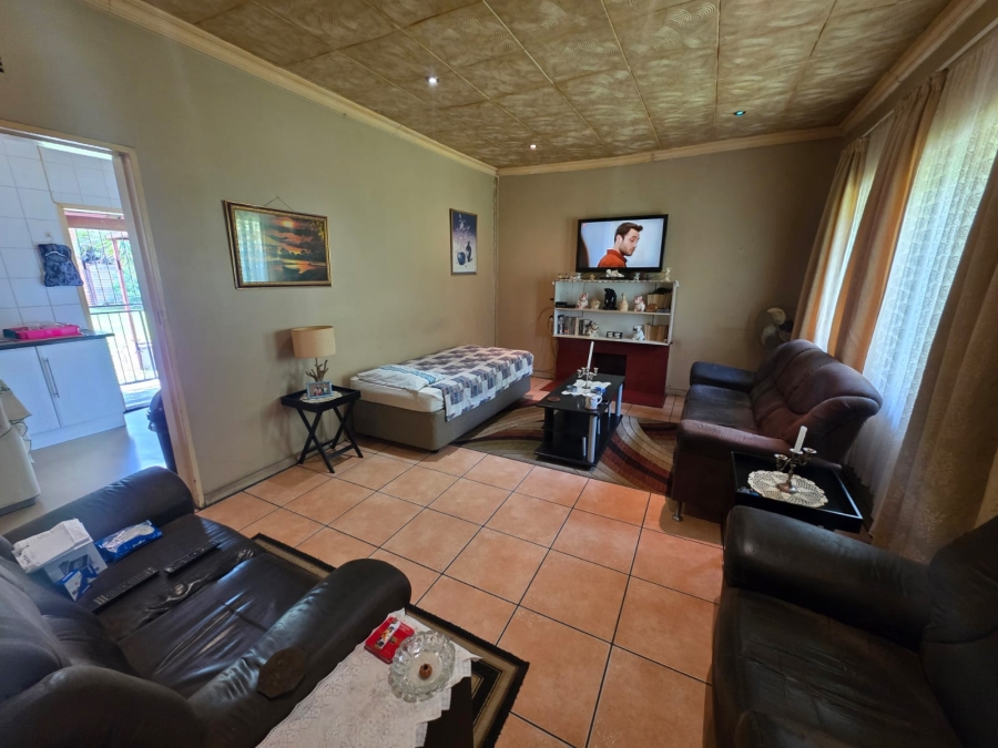 3 Bedroom Property for Sale in Vanderbijlpark Cw 6 Gauteng