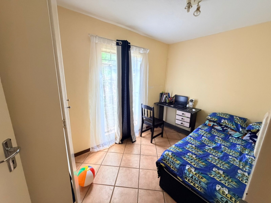 To Let 2 Bedroom Property for Rent in Olympus AH Gauteng