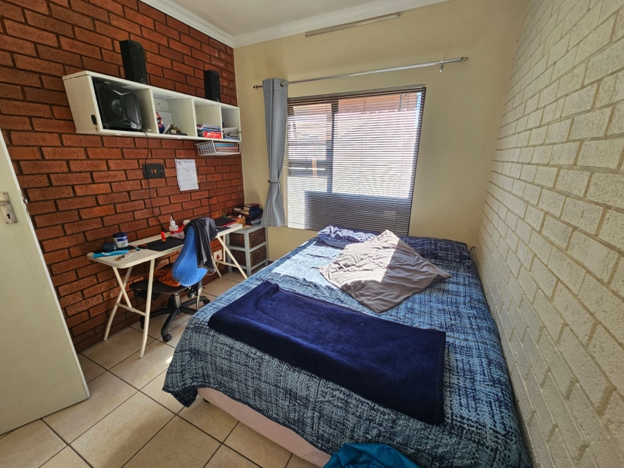 3 Bedroom Property for Sale in Florentia Gauteng