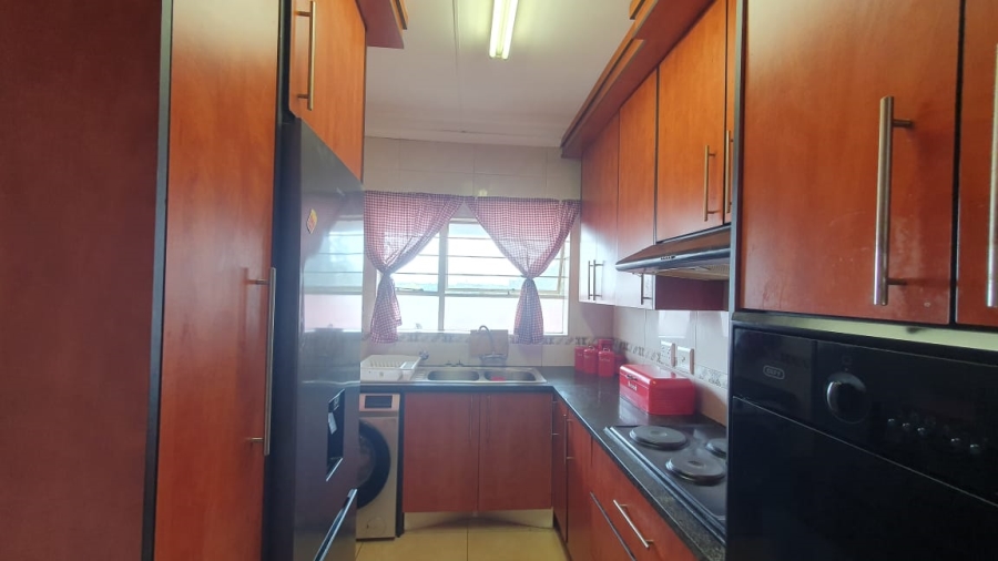 3 Bedroom Property for Sale in Brackendowns Gauteng