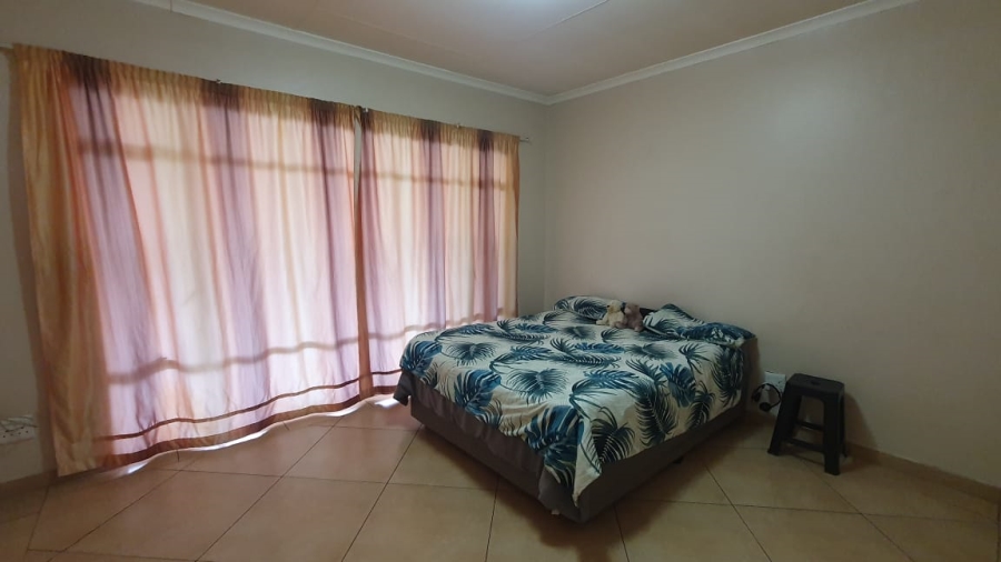 3 Bedroom Property for Sale in Brackendowns Gauteng