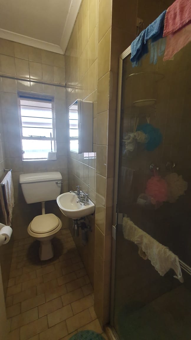 3 Bedroom Property for Sale in Brackendowns Gauteng