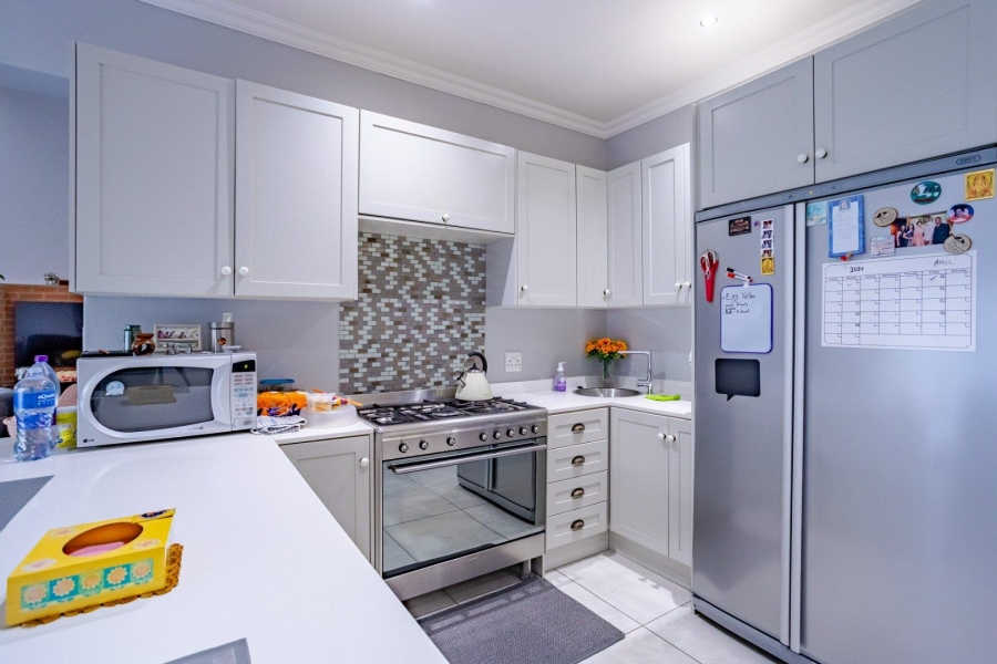 5 Bedroom Property for Sale in Country View Estate Gauteng