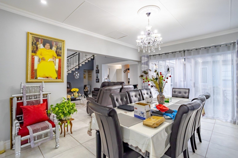 5 Bedroom Property for Sale in Country View Estate Gauteng