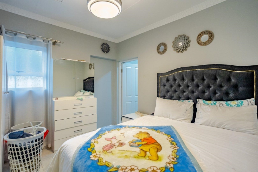 5 Bedroom Property for Sale in Country View Estate Gauteng