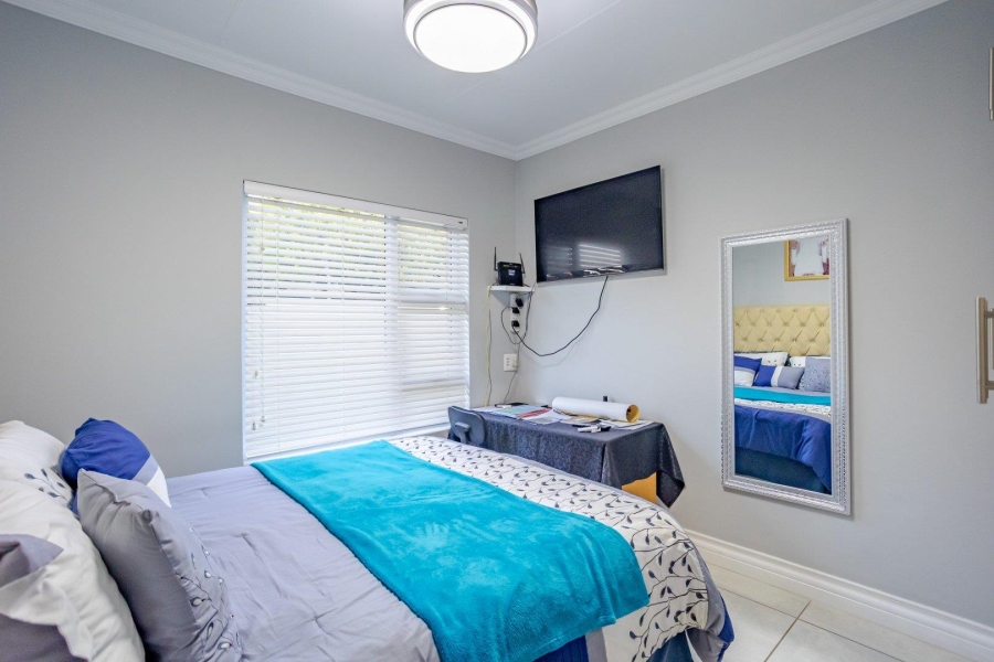 5 Bedroom Property for Sale in Country View Estate Gauteng