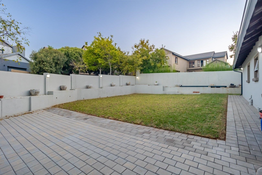 5 Bedroom Property for Sale in Country View Estate Gauteng