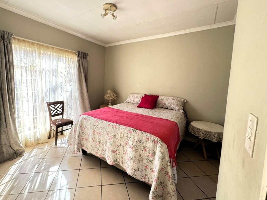 3 Bedroom Property for Sale in Equestria Gauteng