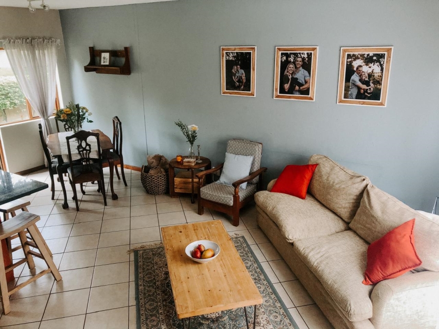 To Let 2 Bedroom Property for Rent in Country View Estate Gauteng