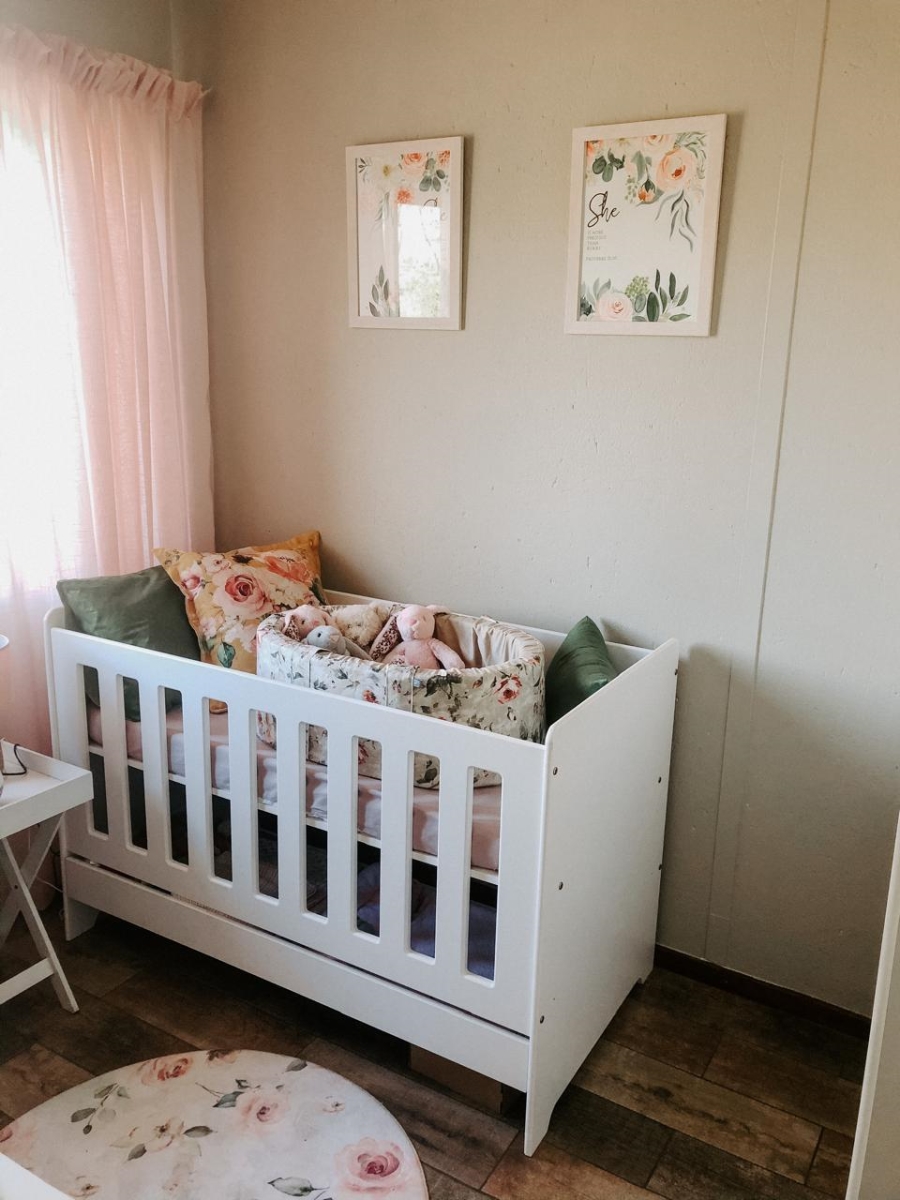 To Let 2 Bedroom Property for Rent in Country View Estate Gauteng