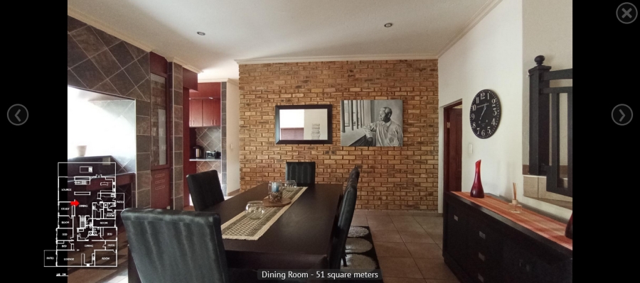 7 Bedroom Property for Sale in Featherbrooke Estate Gauteng